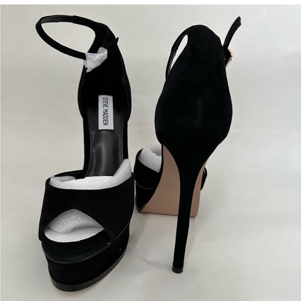 Steve Madden Elegant Black Heels - Picture 4 of 4